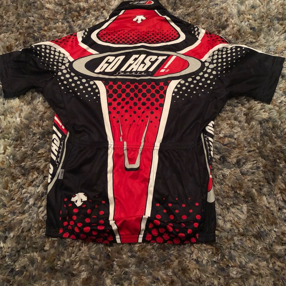 Descents Cycling Shirt/ Red, Black and White. Size Small